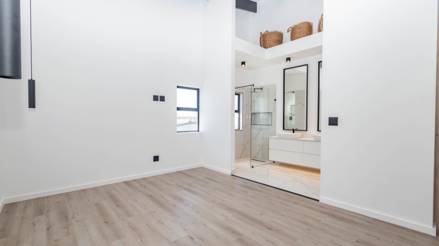 3 Bedroom Property for Sale in Sandown Western Cape